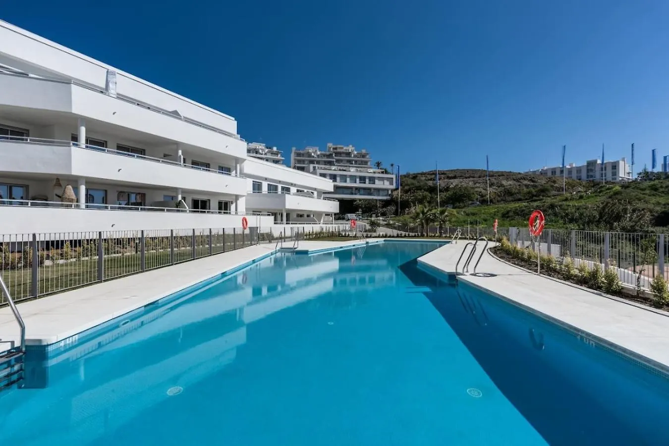 Apartment Luxueus Apt. With Panoramic View - Oceana Gardens Estepona Spanien