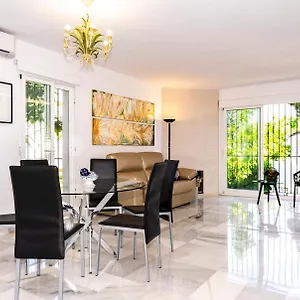 Apartamento Tarifa Especial, Sin Aglomeraciones En Piscina Y Playa, Cerca De Puerto Banus, Estepona